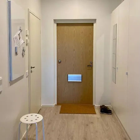 アパート Aurorasky Pineview, M, Luonto, Wifi, Pysaekoeinti ヘルシンキ