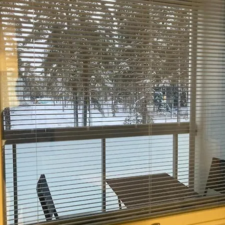 Aurorasky Pineview, M, Luonto, Wifi, Pysaekoeinti *