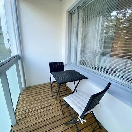 Aurorasky Pineview, M, Luonto, Wifi, Pysaekoeinti *